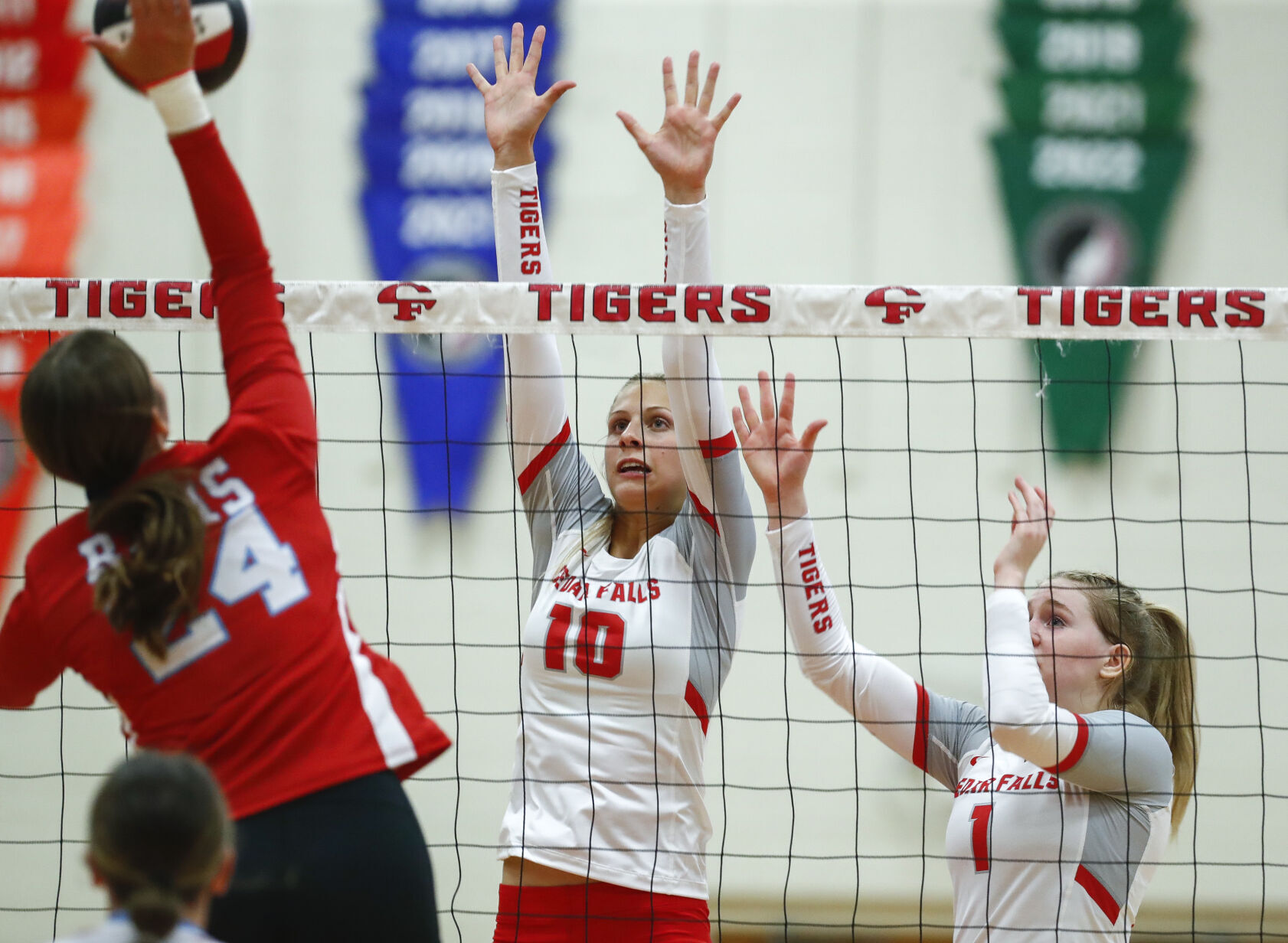 Vball Cedar Falls vs. Senior 3